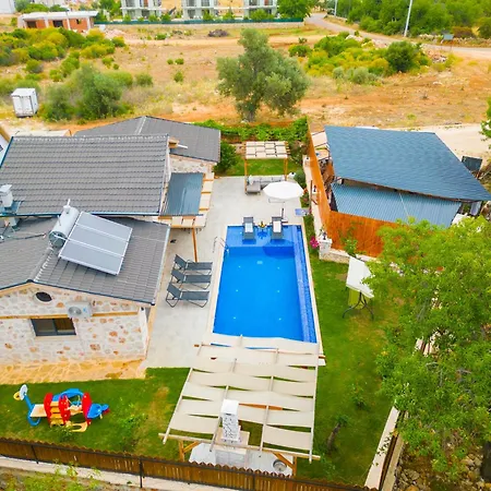 וילה Agavilla1 Kasta Havuzlu Korunakli Muestakil